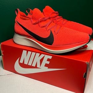 Nike Zoomfly Flyknit